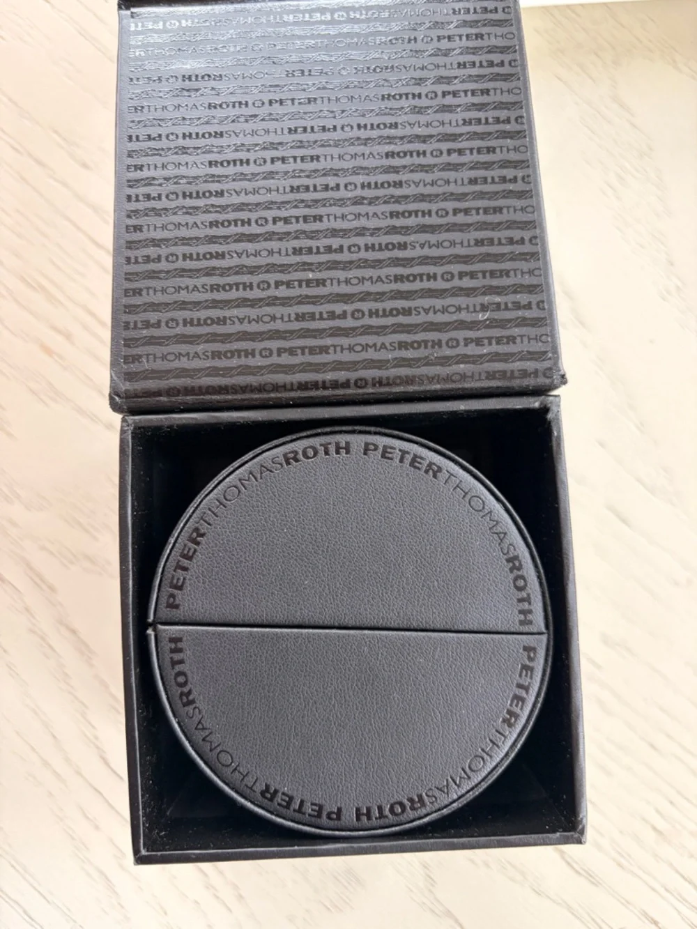 Peter Thomas Roth Sterling Silver Ribbon Loop Necklace with Box & COA R - Picture 5 of 6